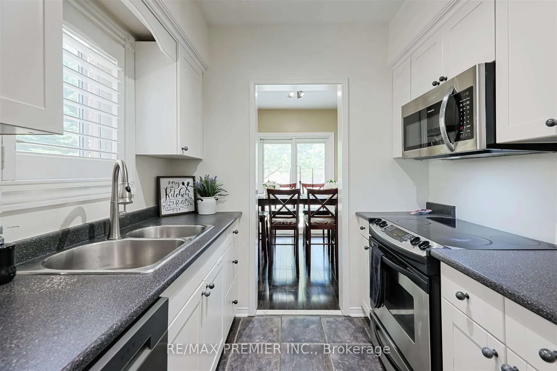 443 Carruthers Avenue