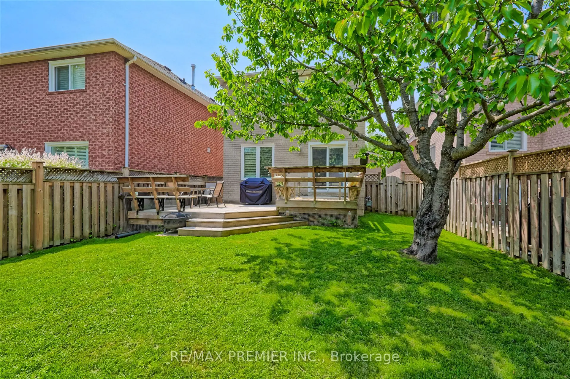 443 Carruthers Avenue