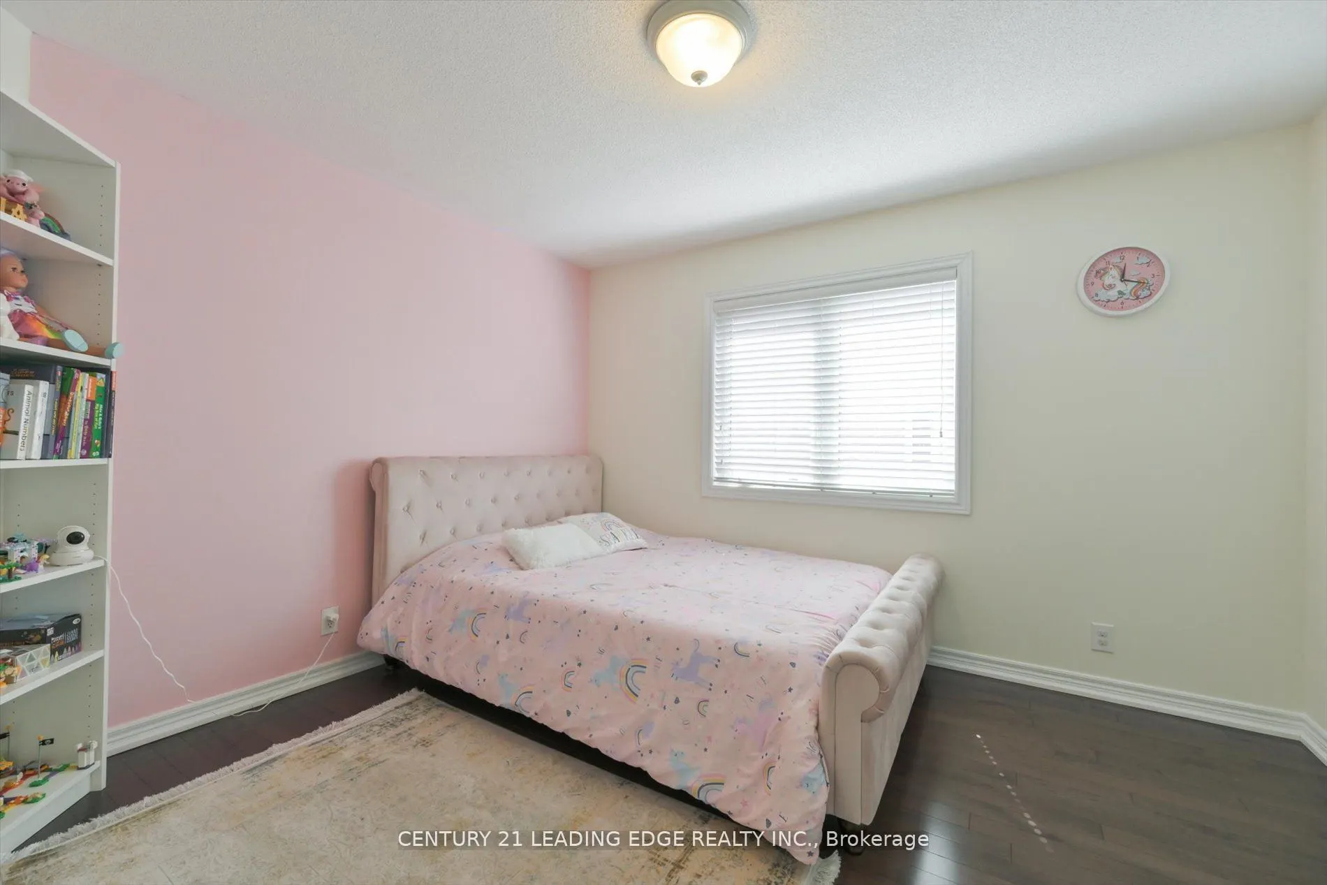 18 Kerr Lane