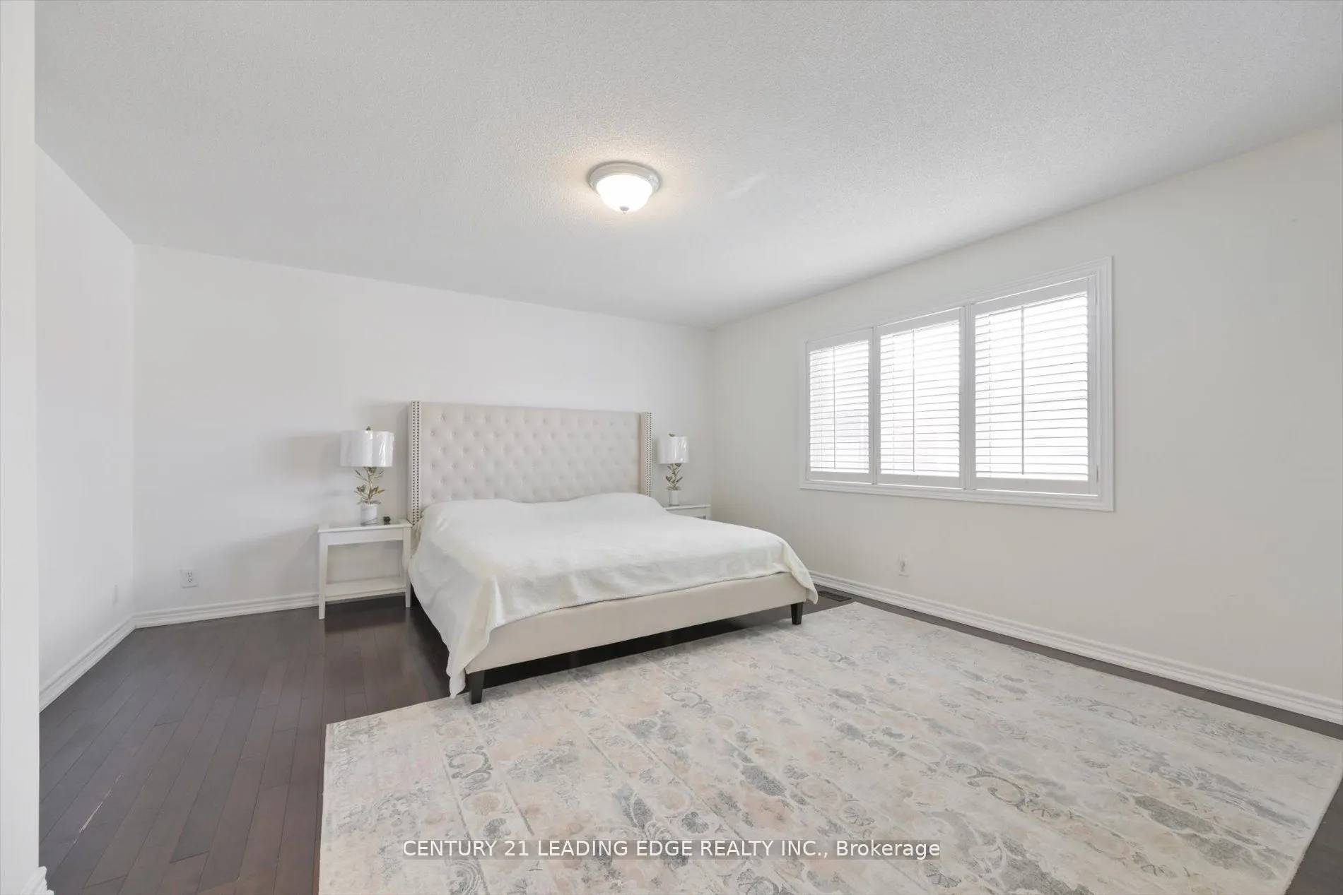 18 Kerr Lane