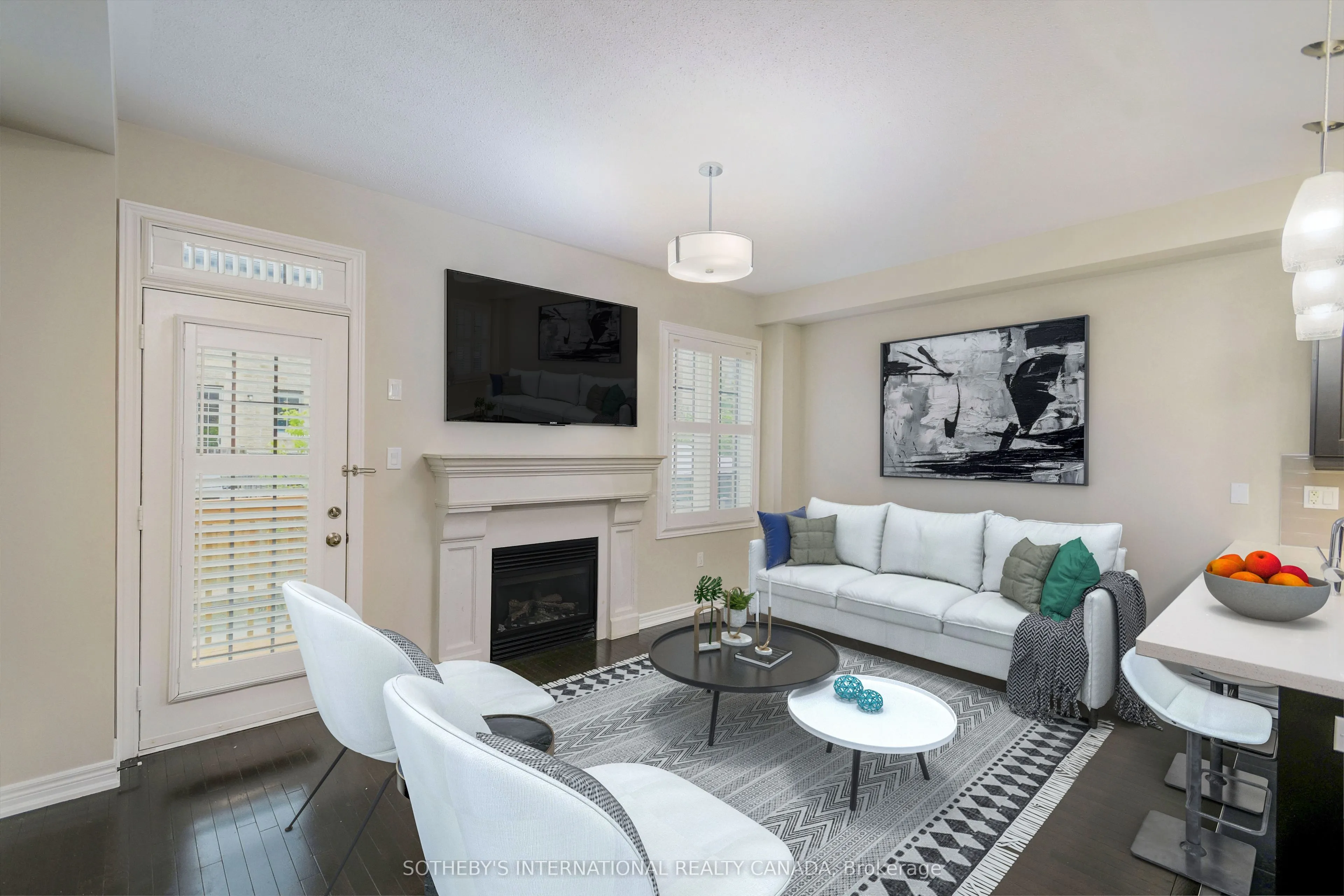 86 Alexie Way