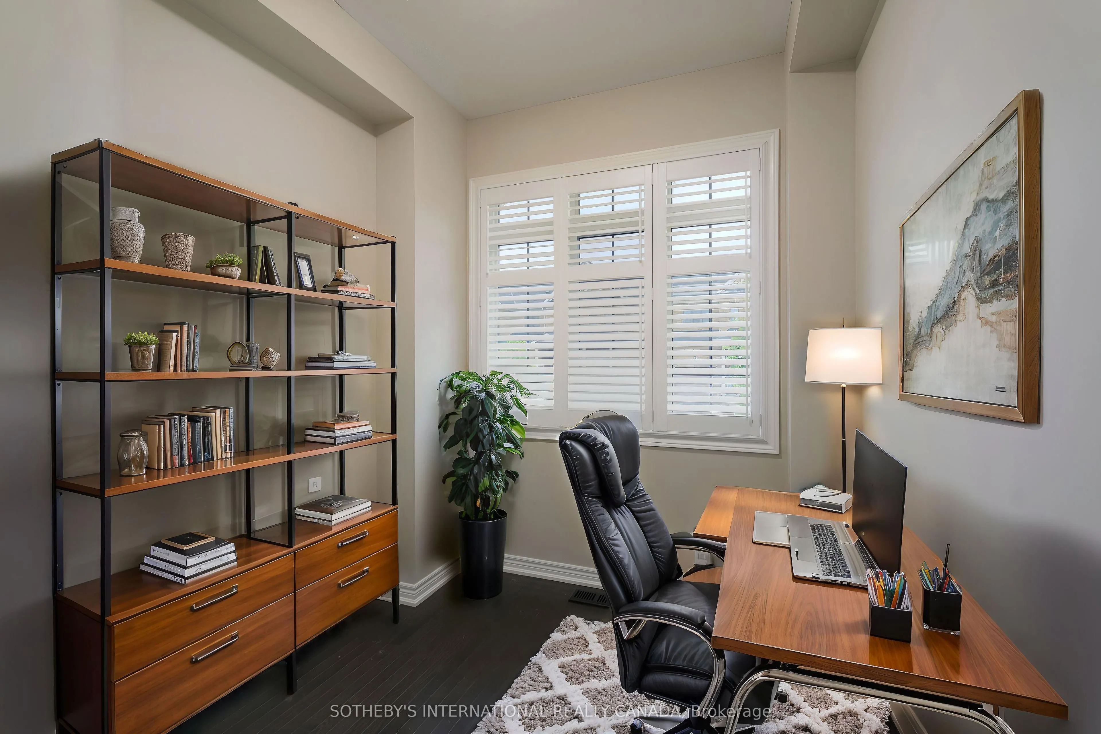 86 Alexie Way