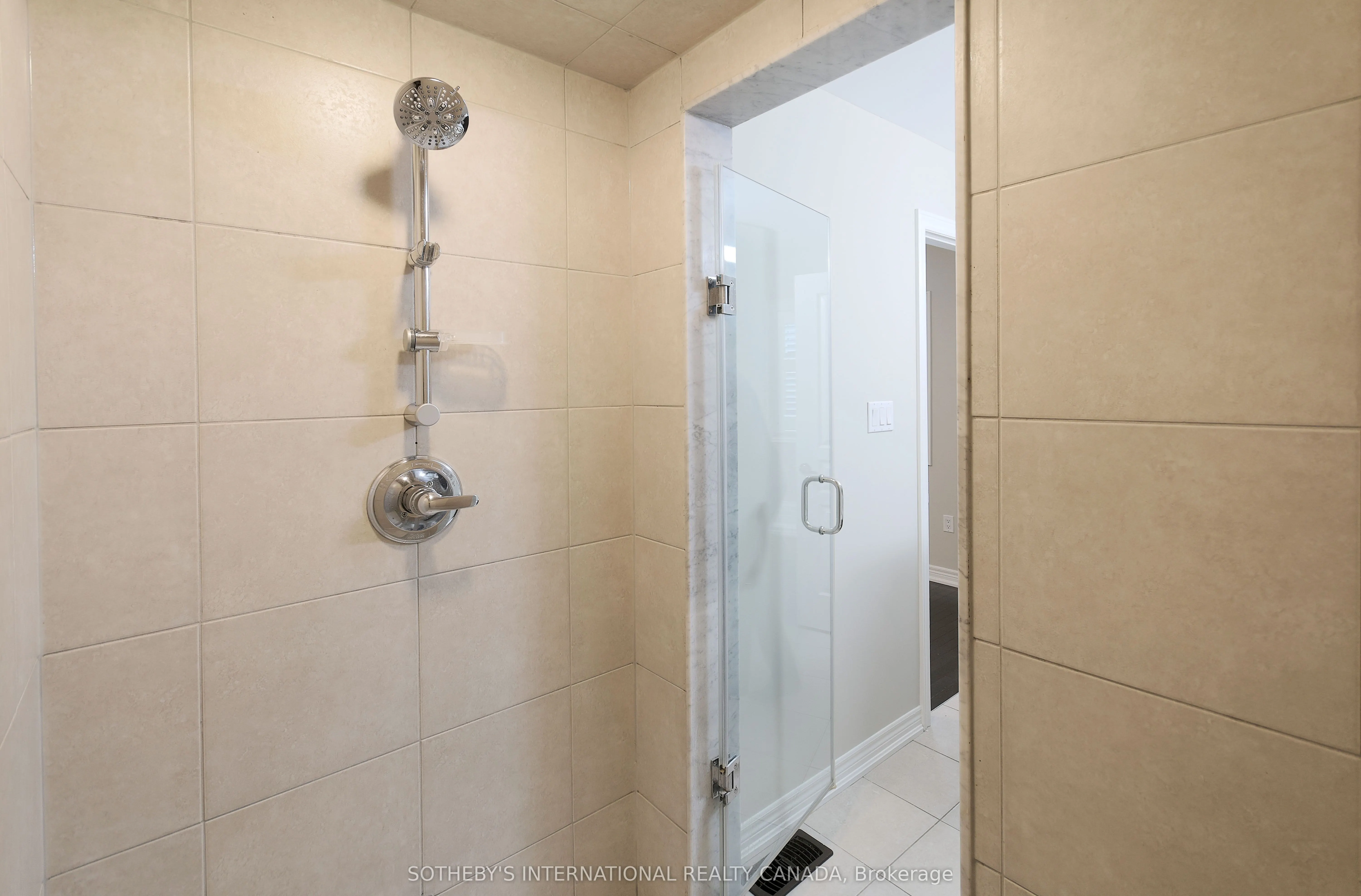 86 Alexie Way
