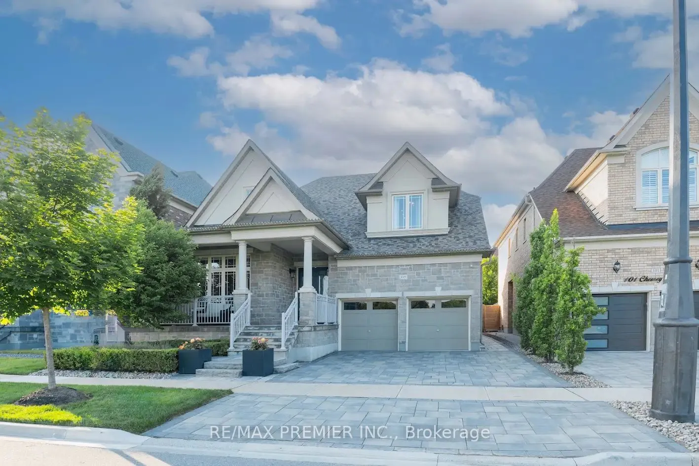 105 Chesney Crescent, #Lower