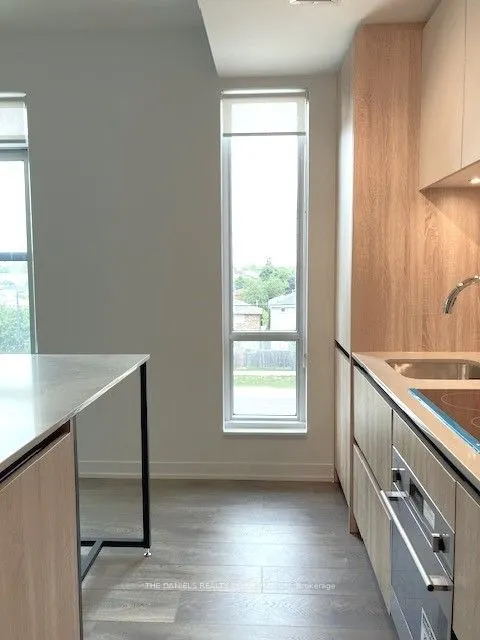 7950 Bathurst Street, #415