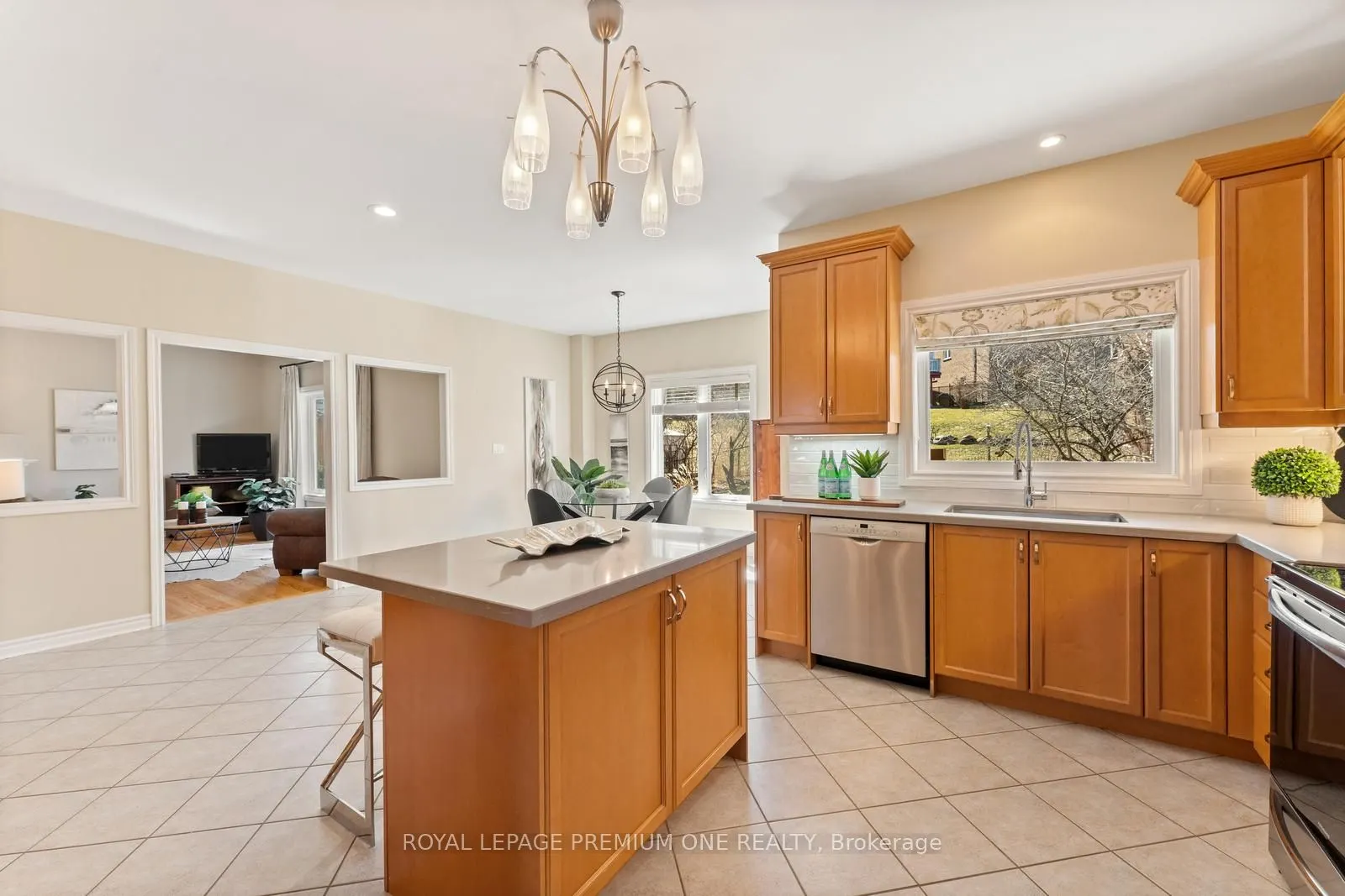 180 Vaughan Mills Road