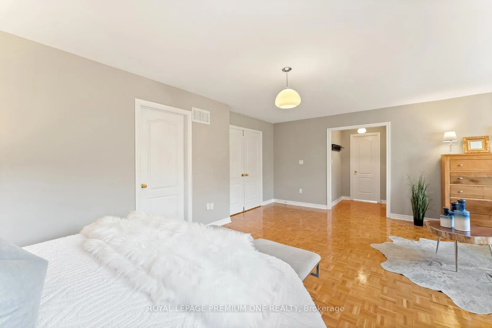 180 Vaughan Mills Road