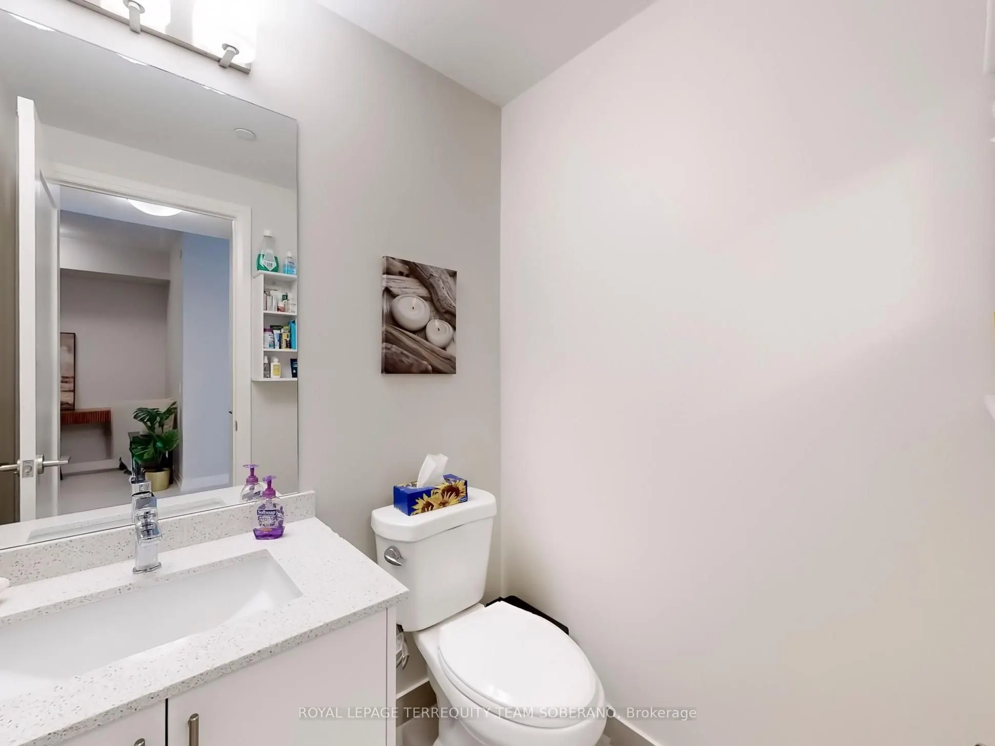 9000 Jane Street, #529