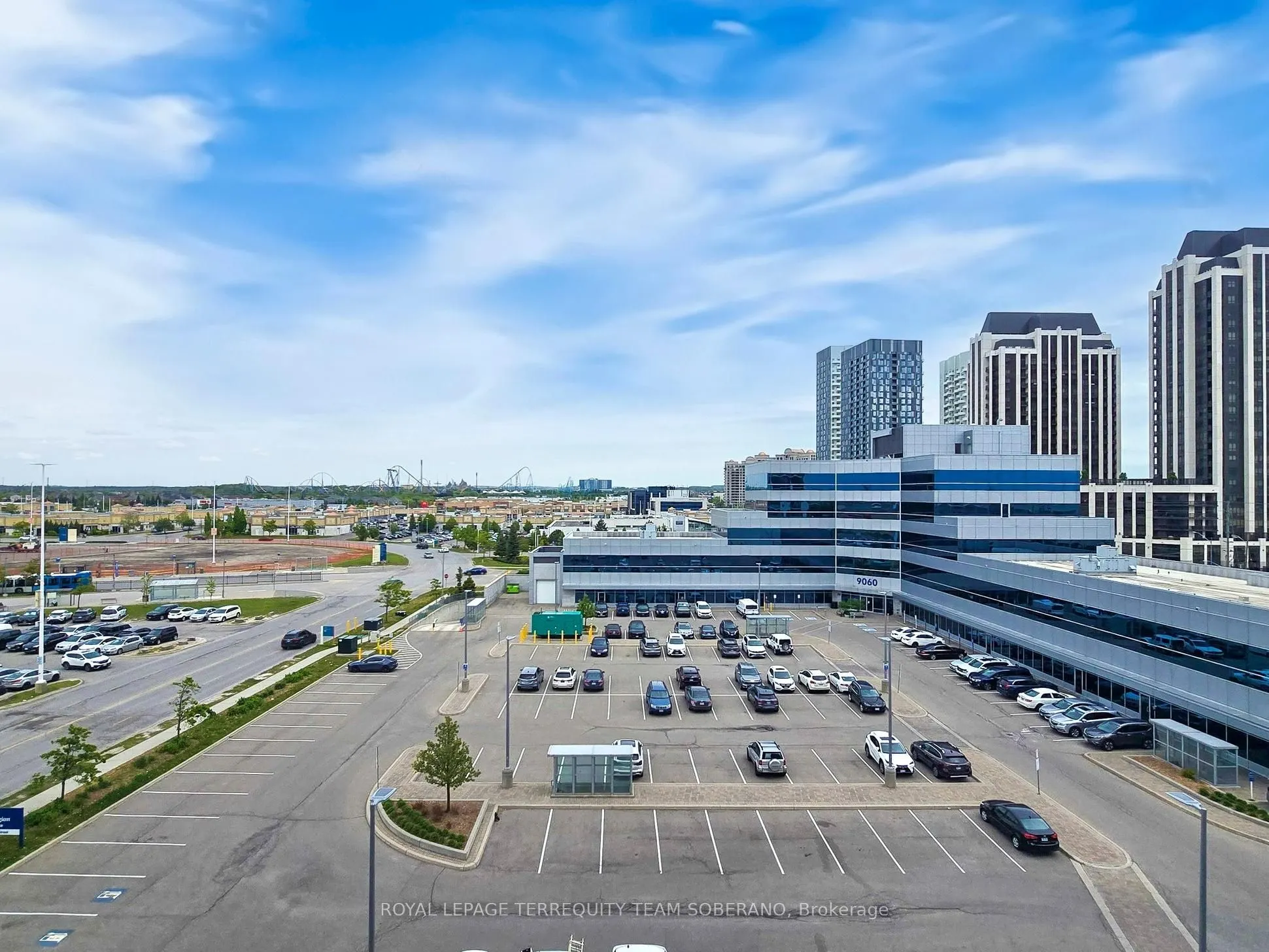 9000 Jane Street, #529