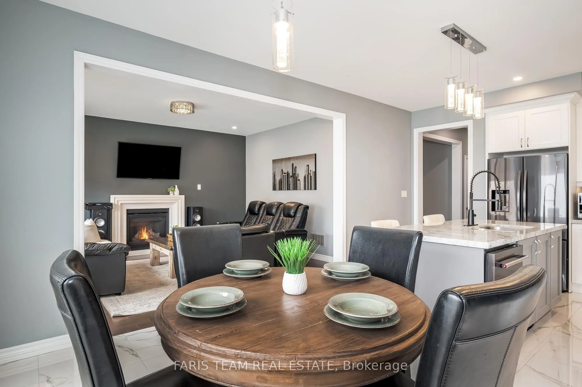 1464 Farrow Crescent