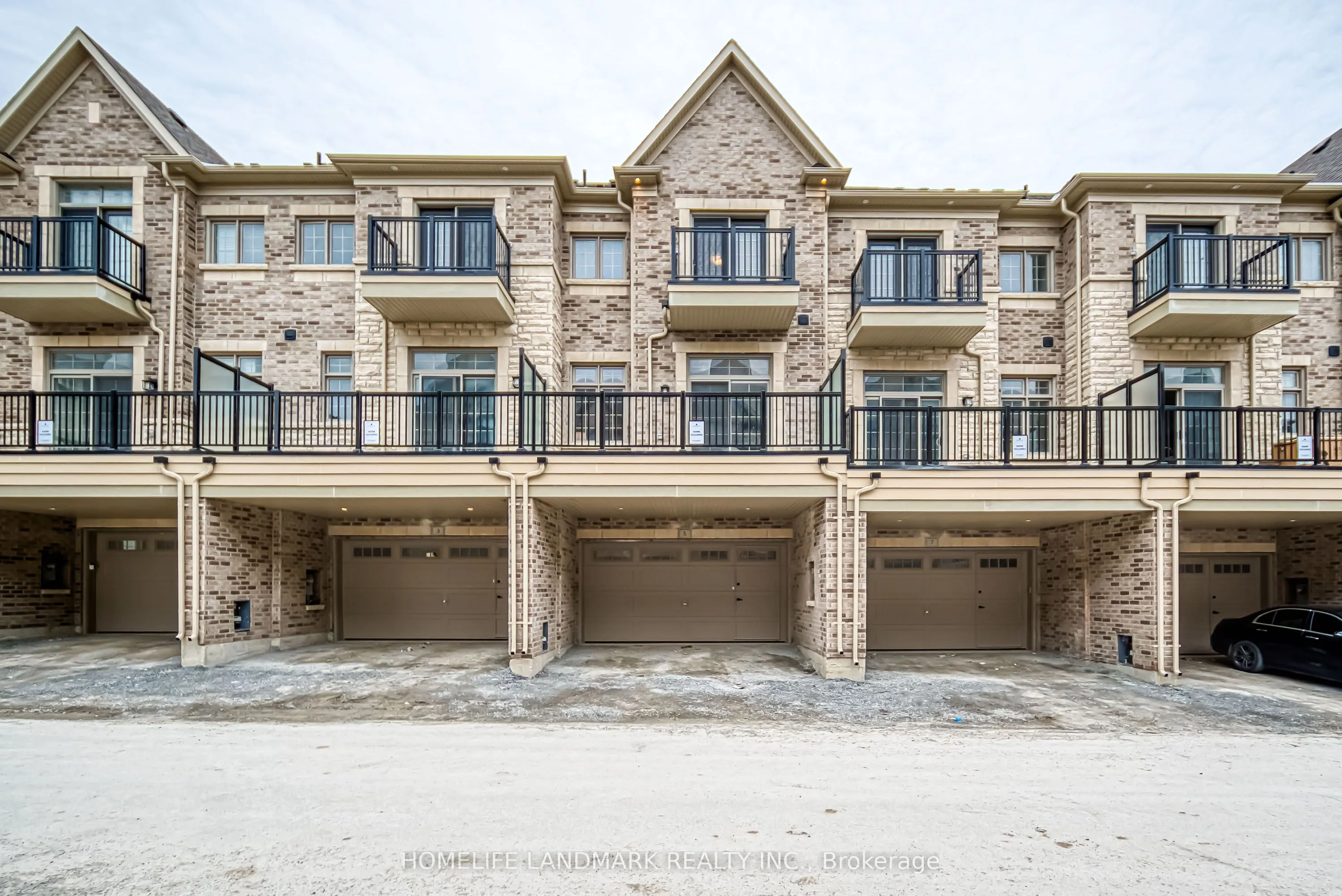 5 Silvermills Lane