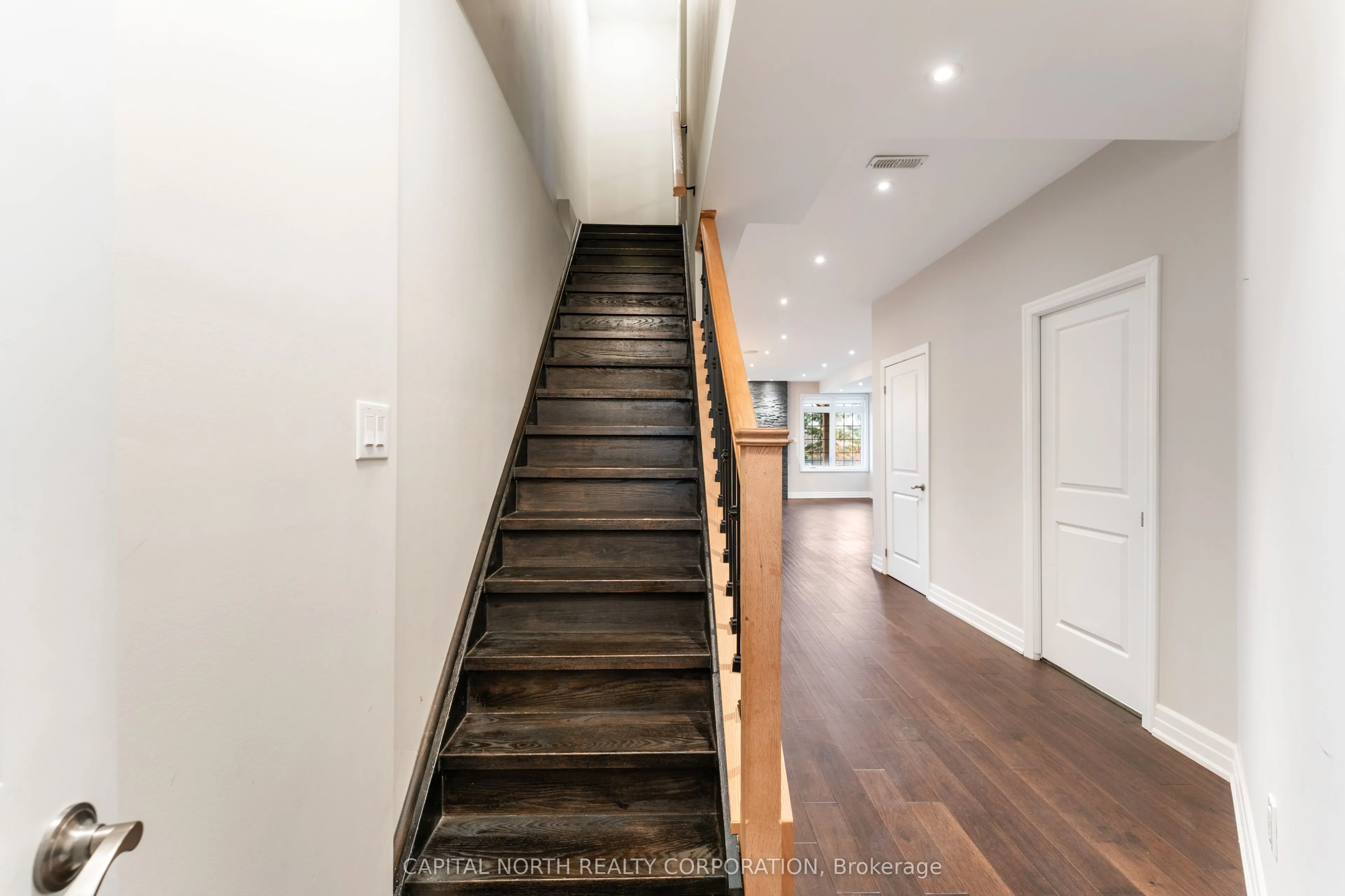 64 Alex Campbell Crescent