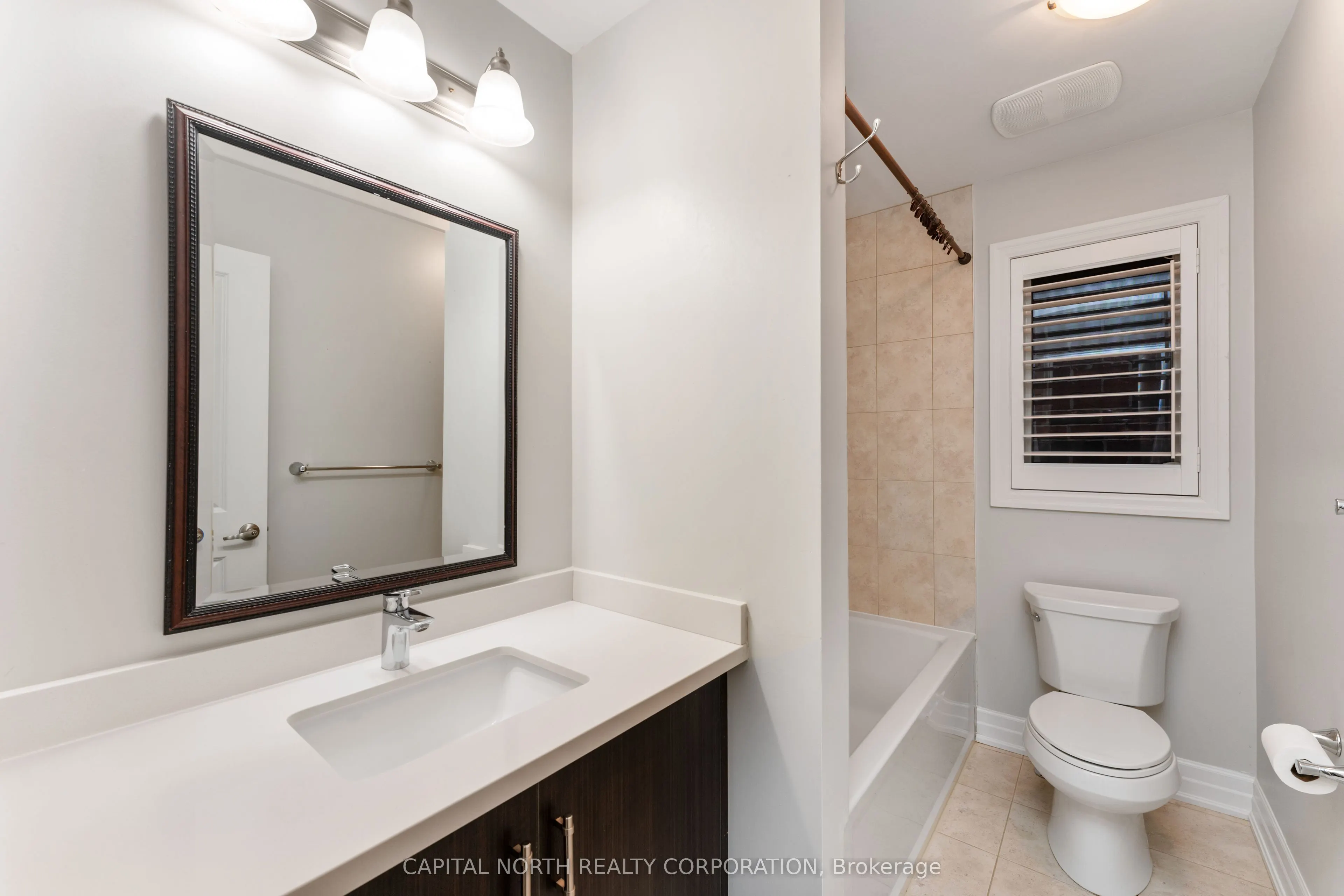 64 Alex Campbell Crescent