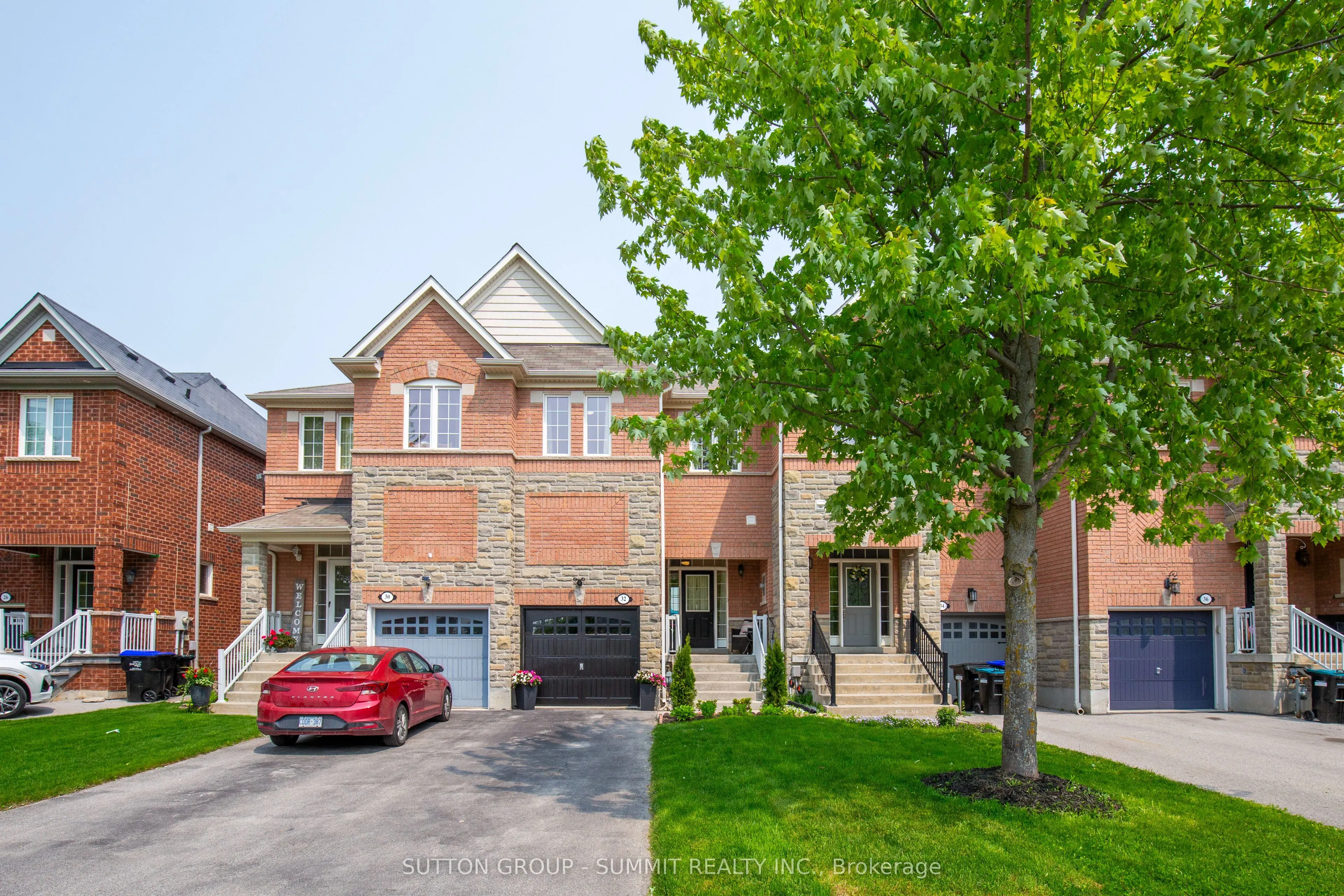 32 GOSNEL Circle