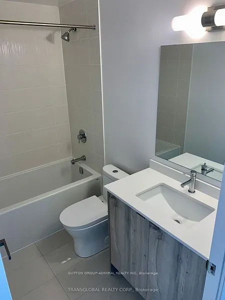 10 Gatineau Drive, #716