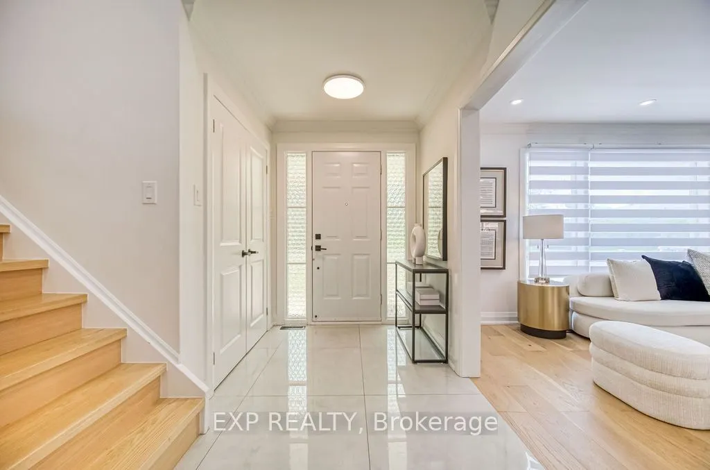 11 Lillian Avenue