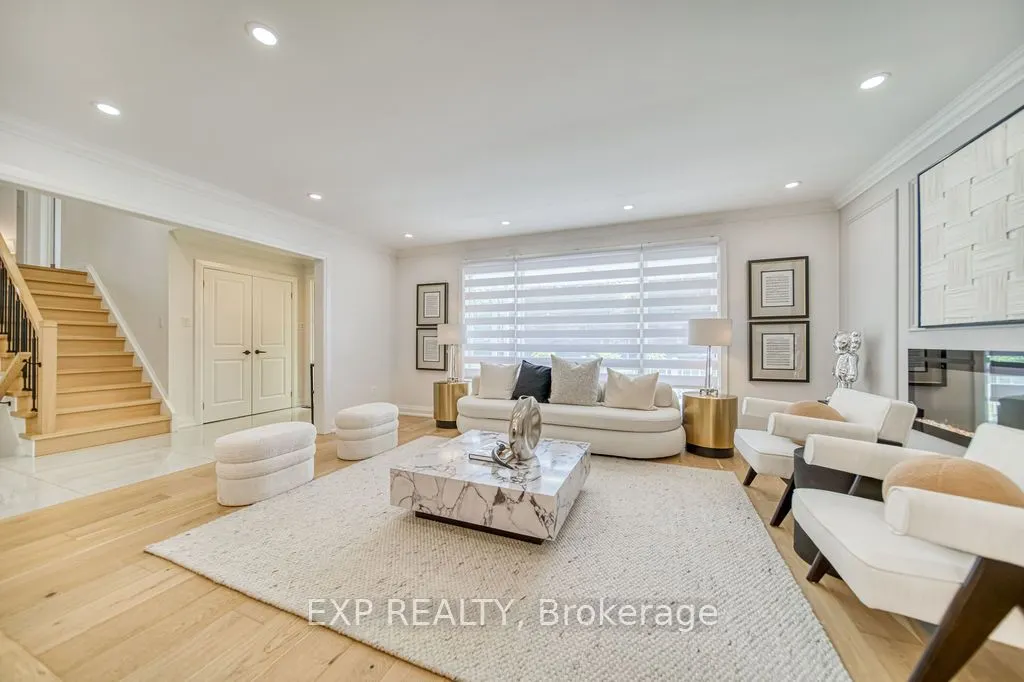 11 Lillian Avenue