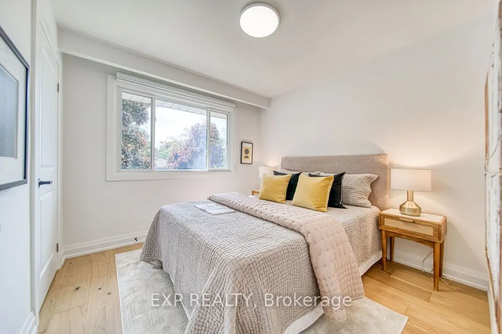 11 Lillian Avenue