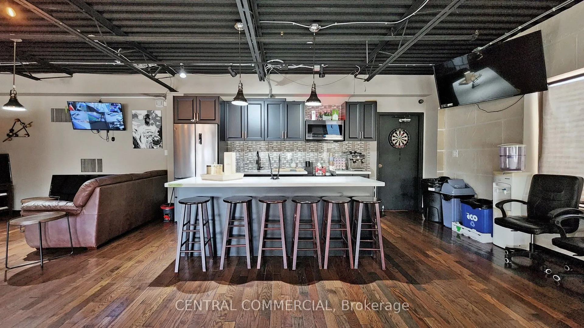 30 corstate Avenue