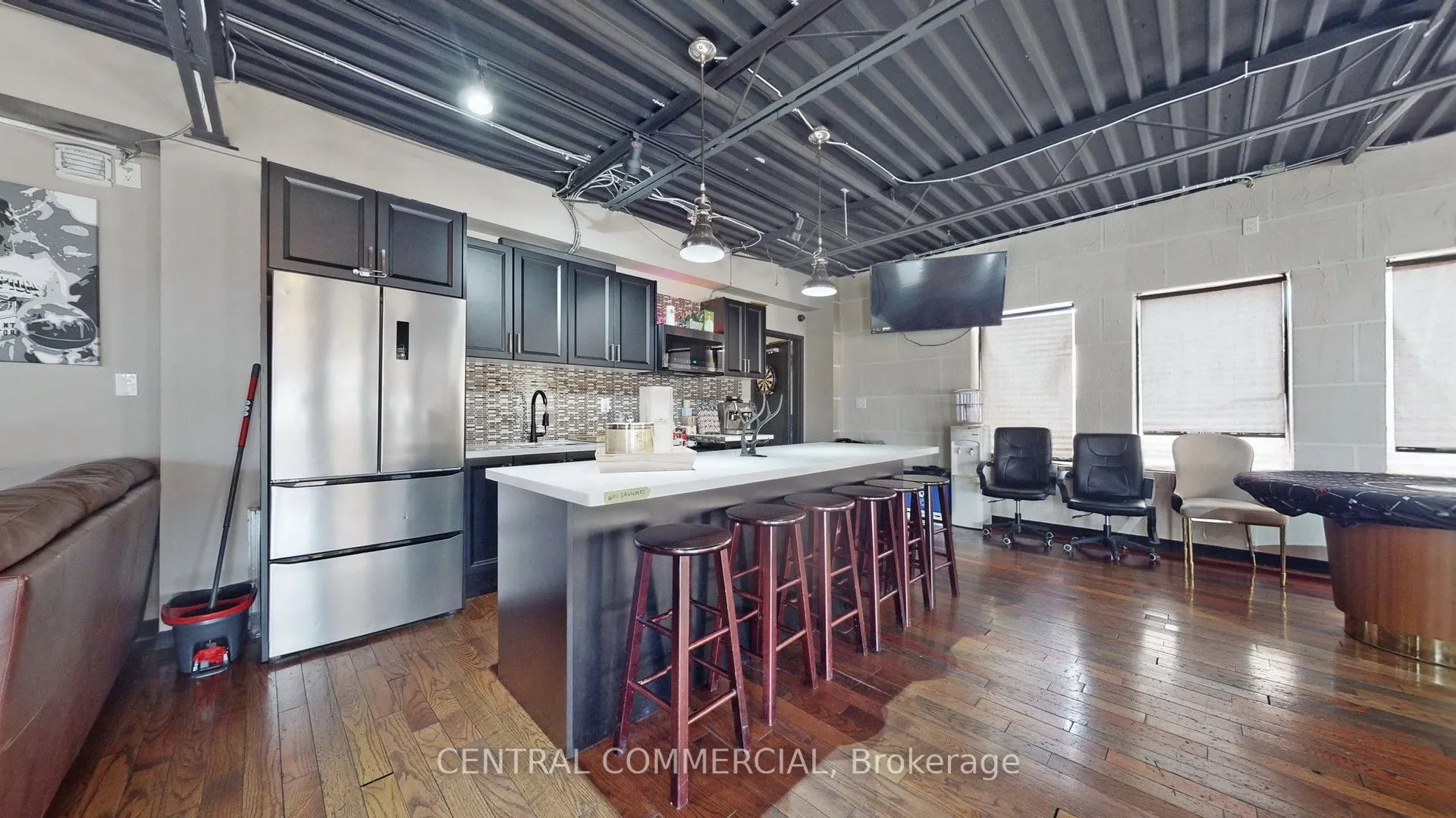 30 corstate Avenue