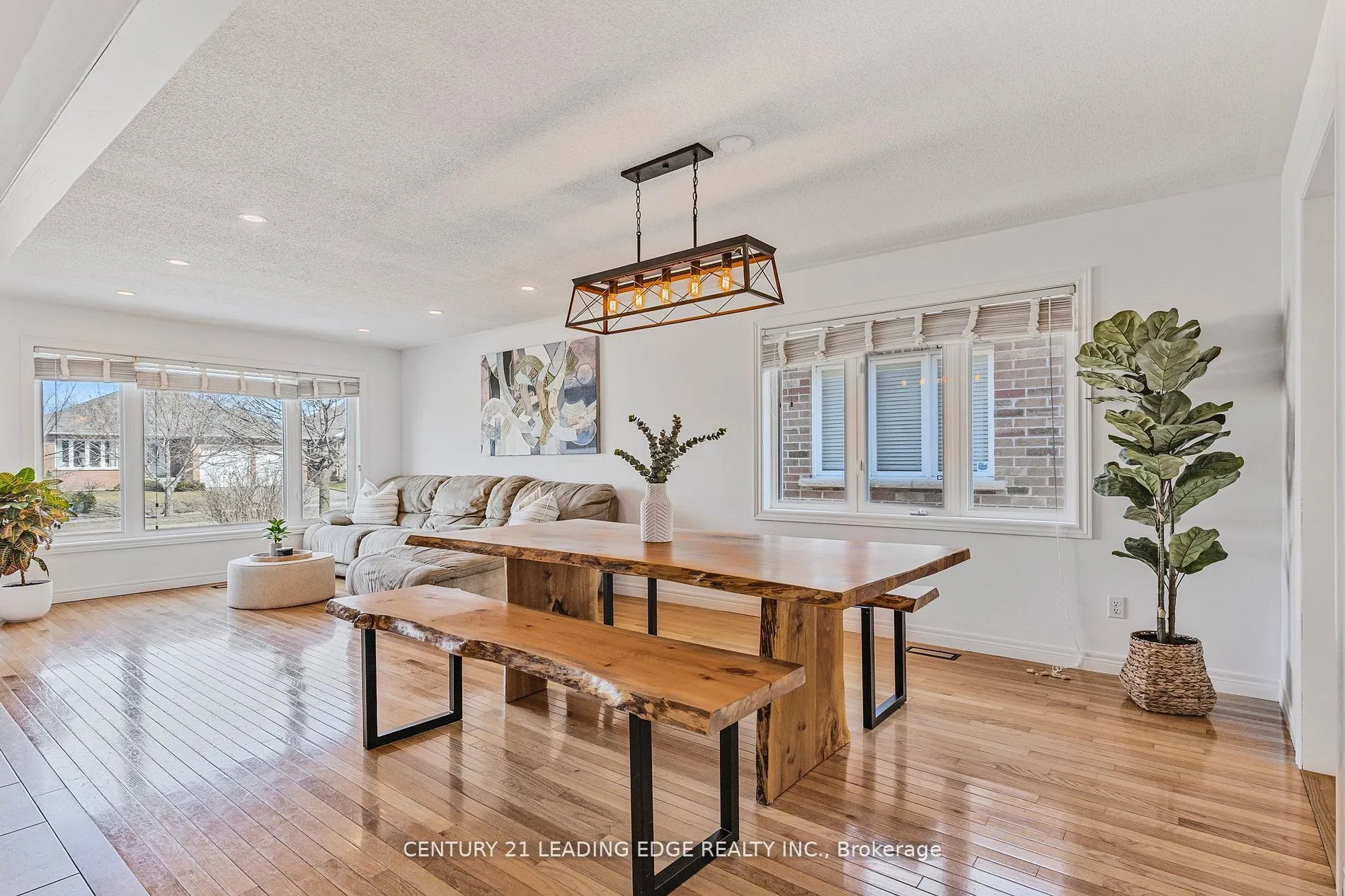77 Maplewood Avenue