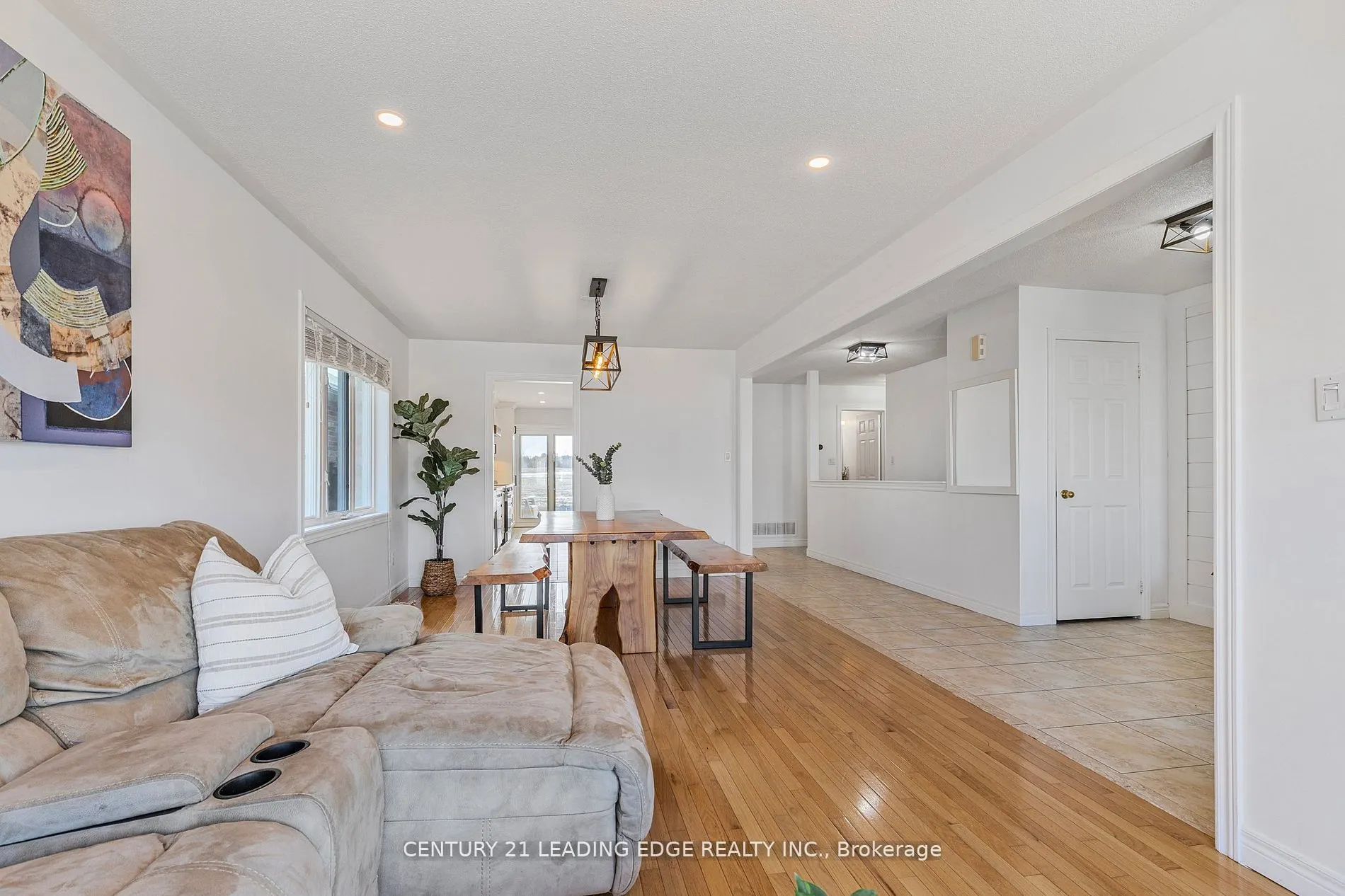 77 Maplewood Avenue