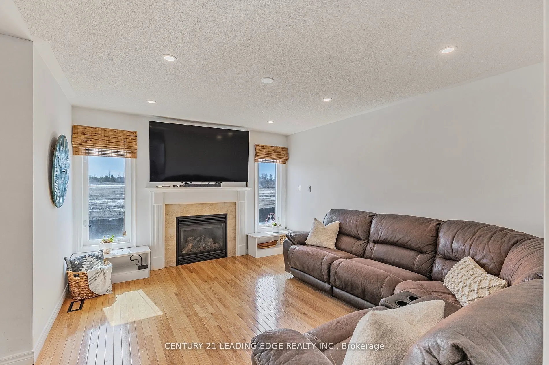 77 Maplewood Avenue