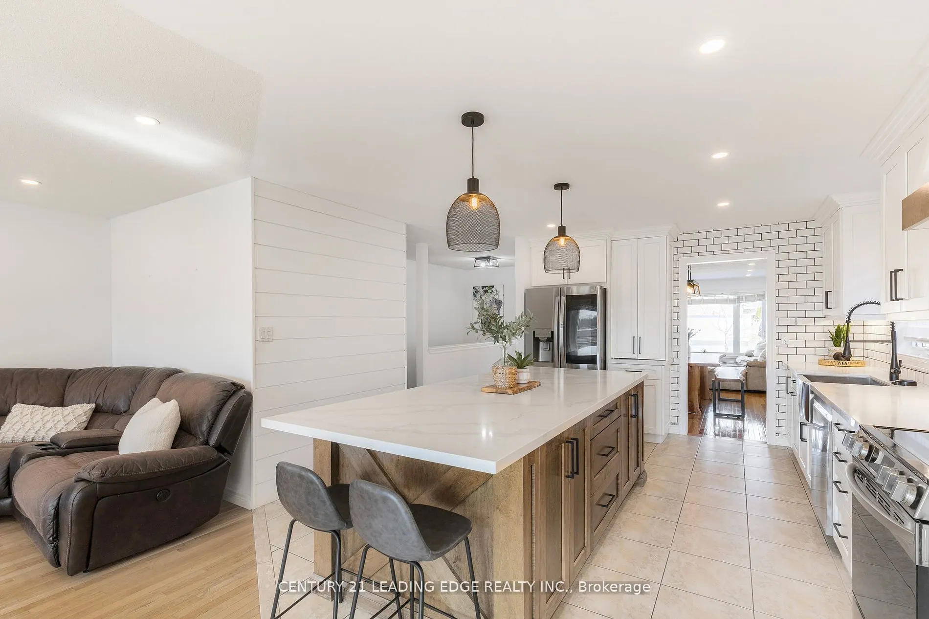 77 Maplewood Avenue