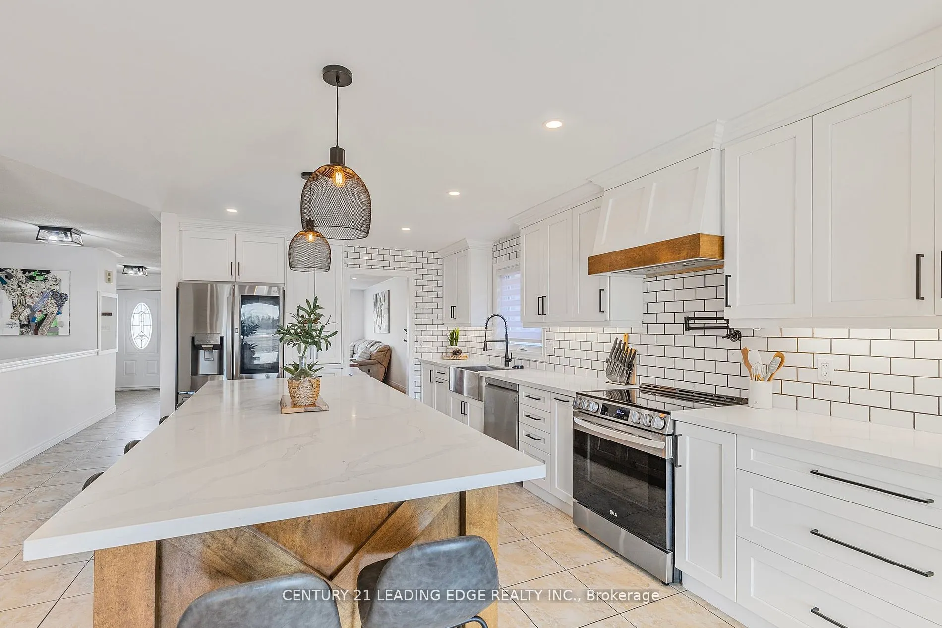 77 Maplewood Avenue