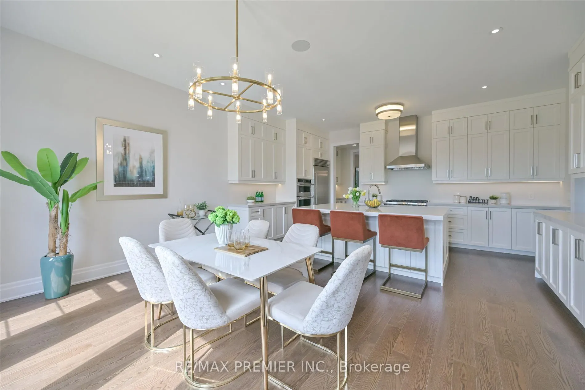 94 Sunny Acre Crescent