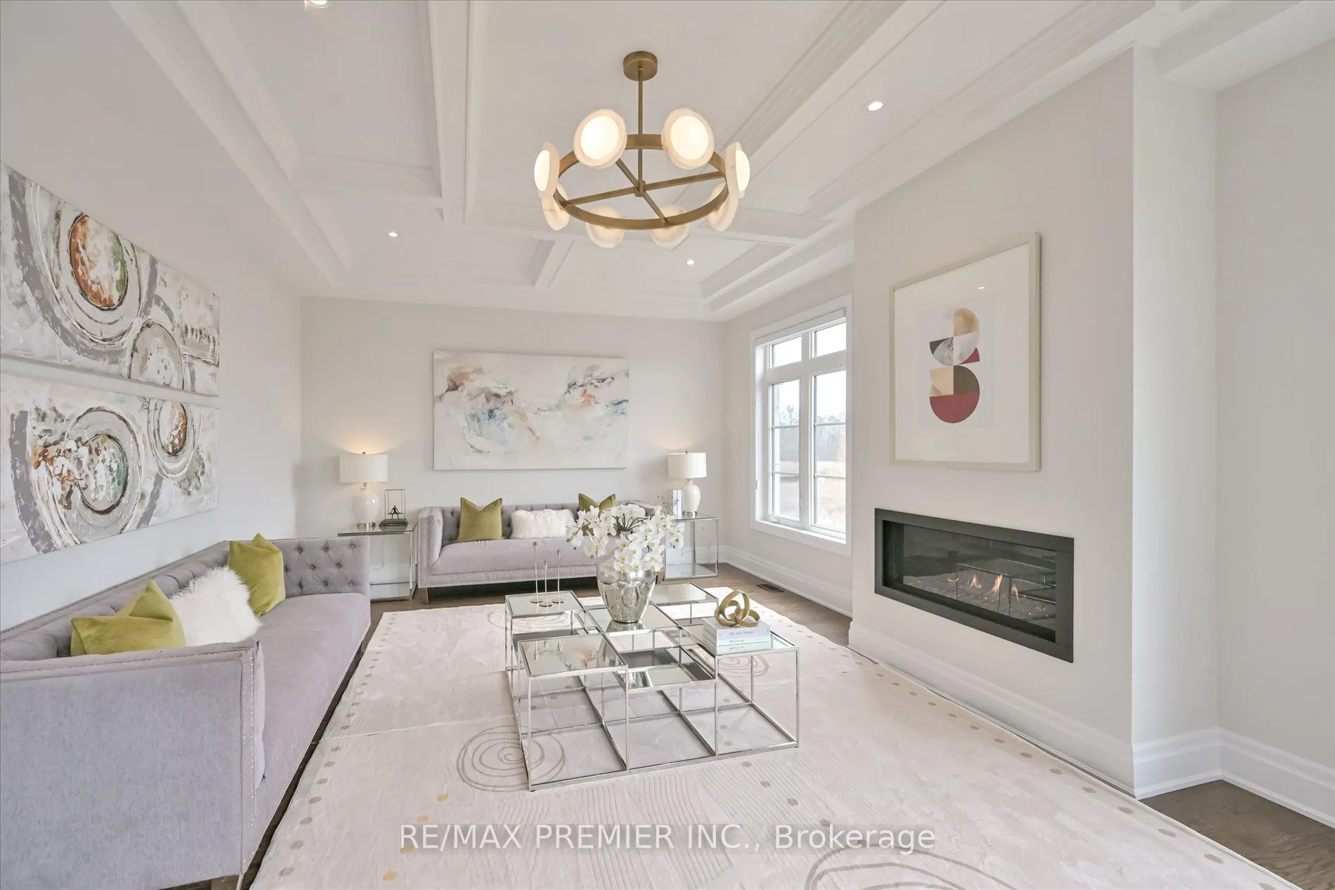 94 Sunny Acre Crescent