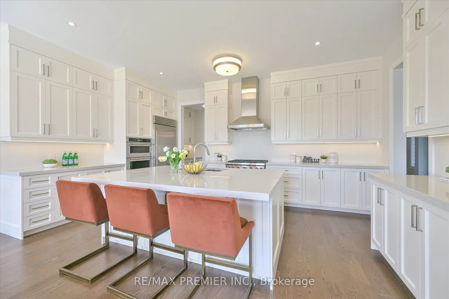 94 Sunny Acre Crescent