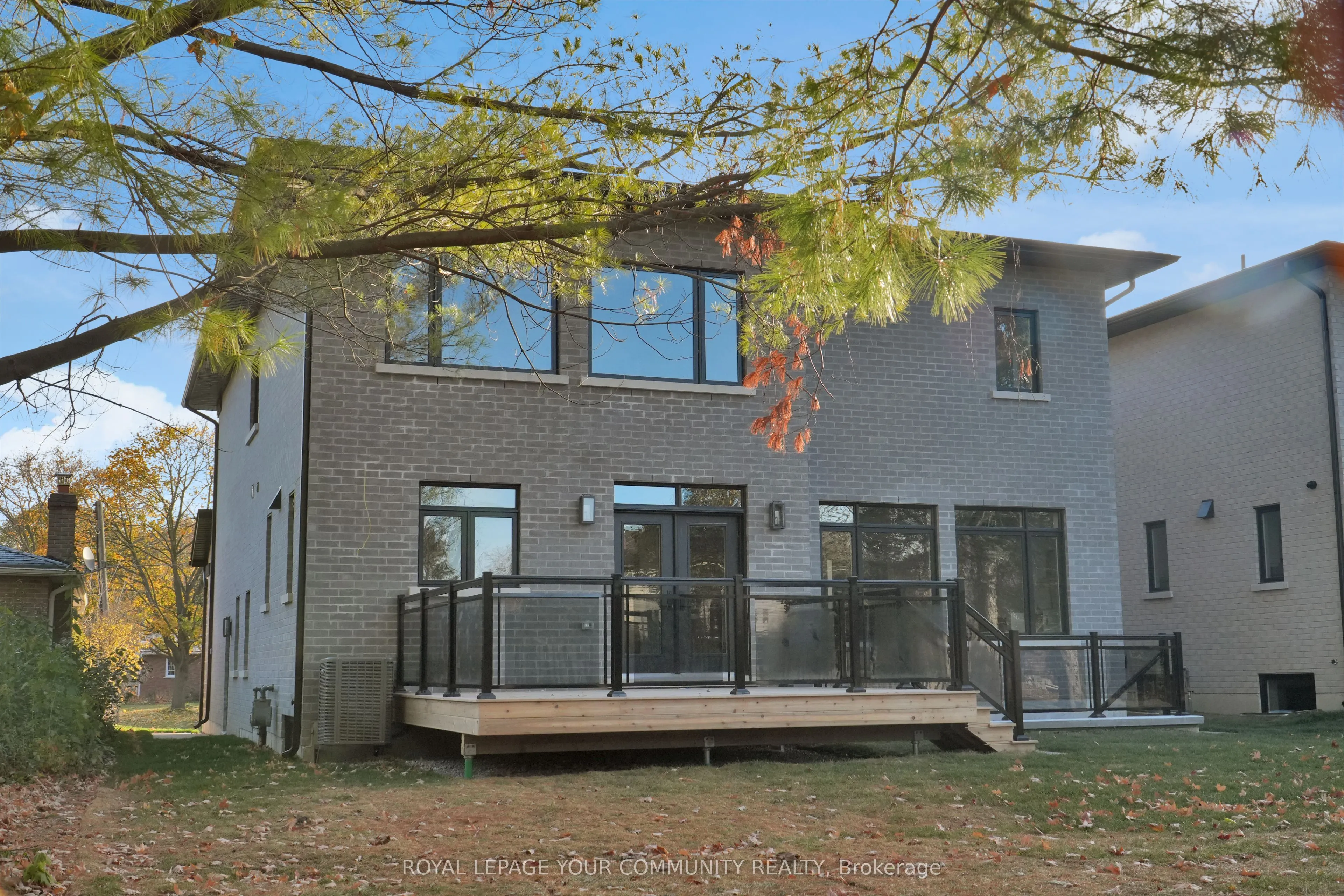 92 Howard Road