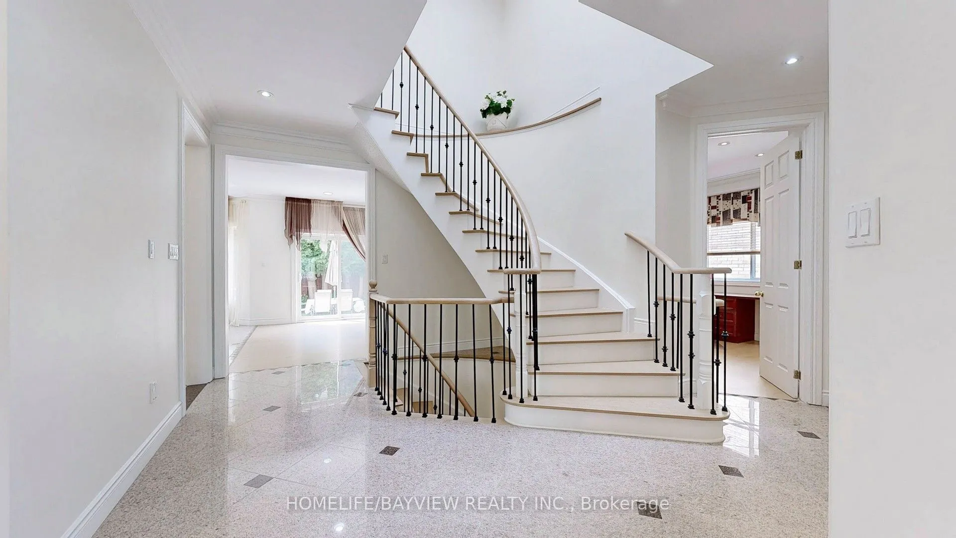 18 Marinucci Court