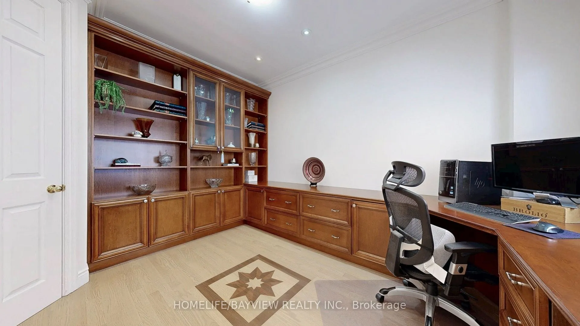 18 Marinucci Court