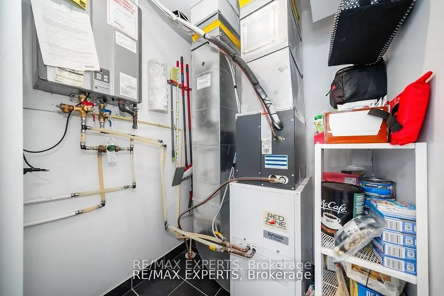 8167 Kipling Avenue, #40