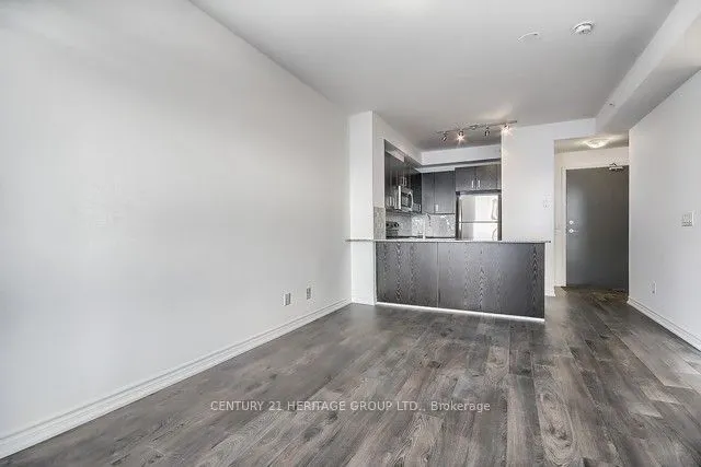 11611 Yonge Street, #211