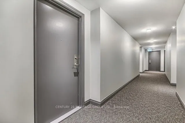 11611 Yonge Street, #211