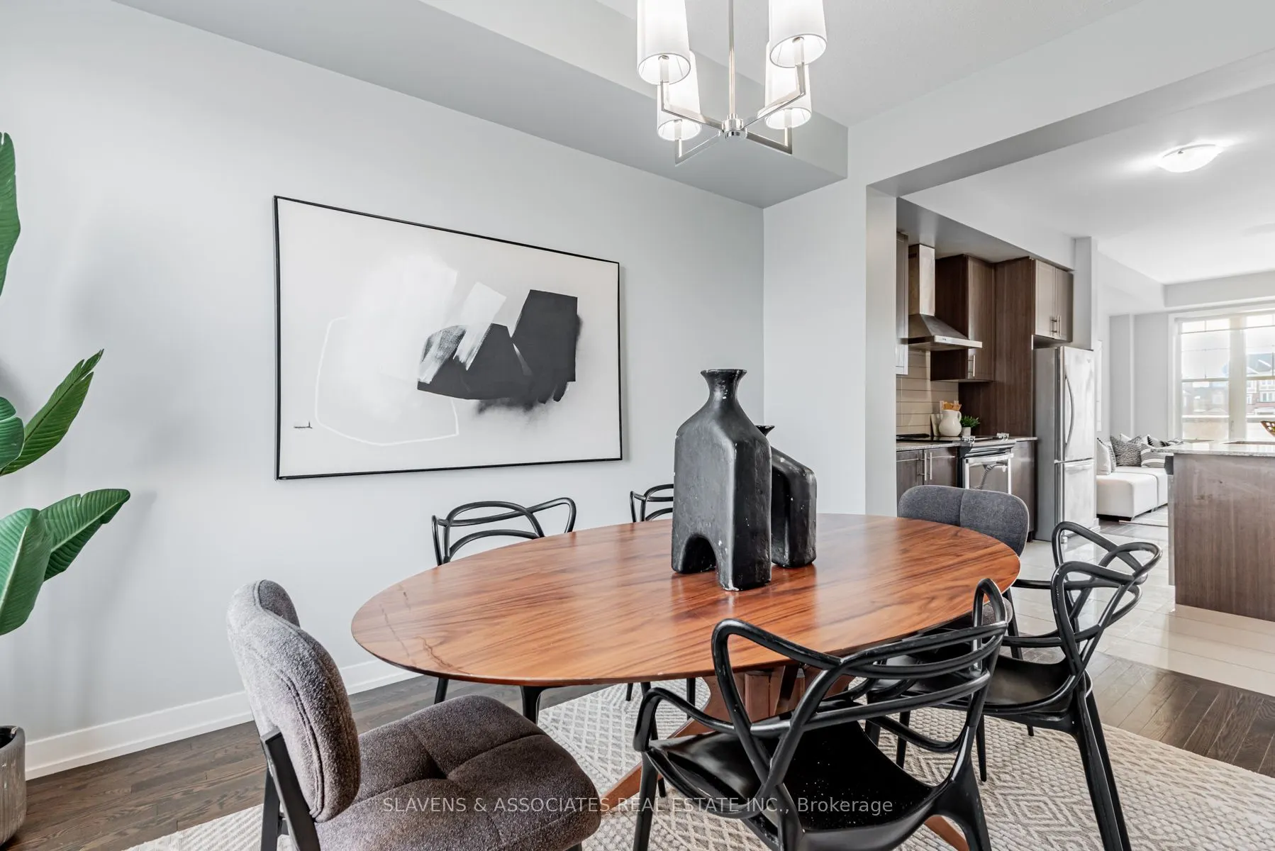 10610 Bathurst Street