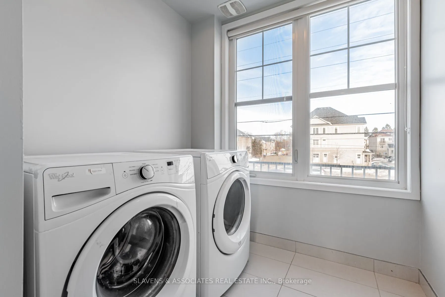 10610 Bathurst Street
