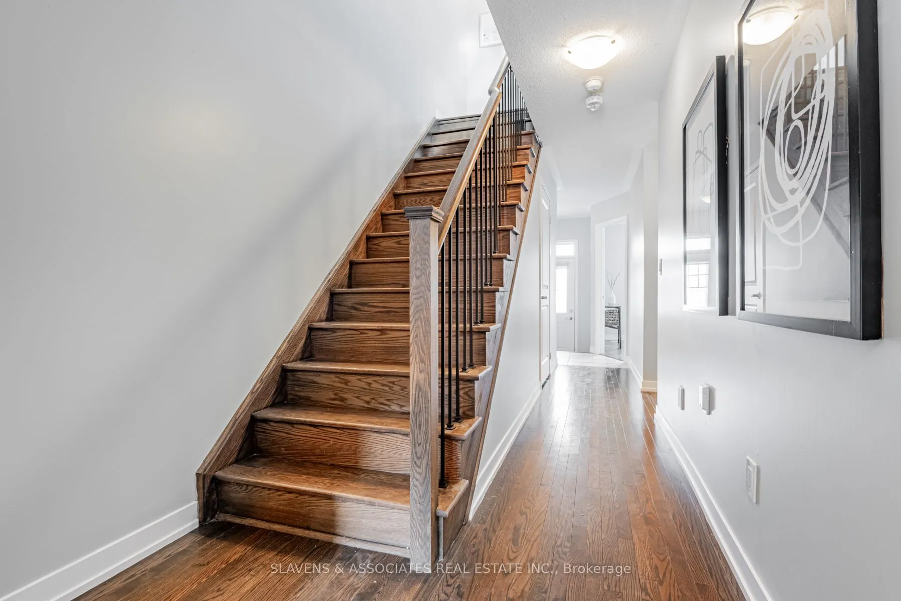 10610 Bathurst Street