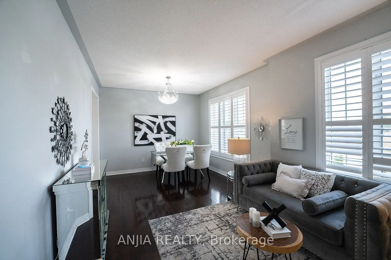 68 Lucida Court