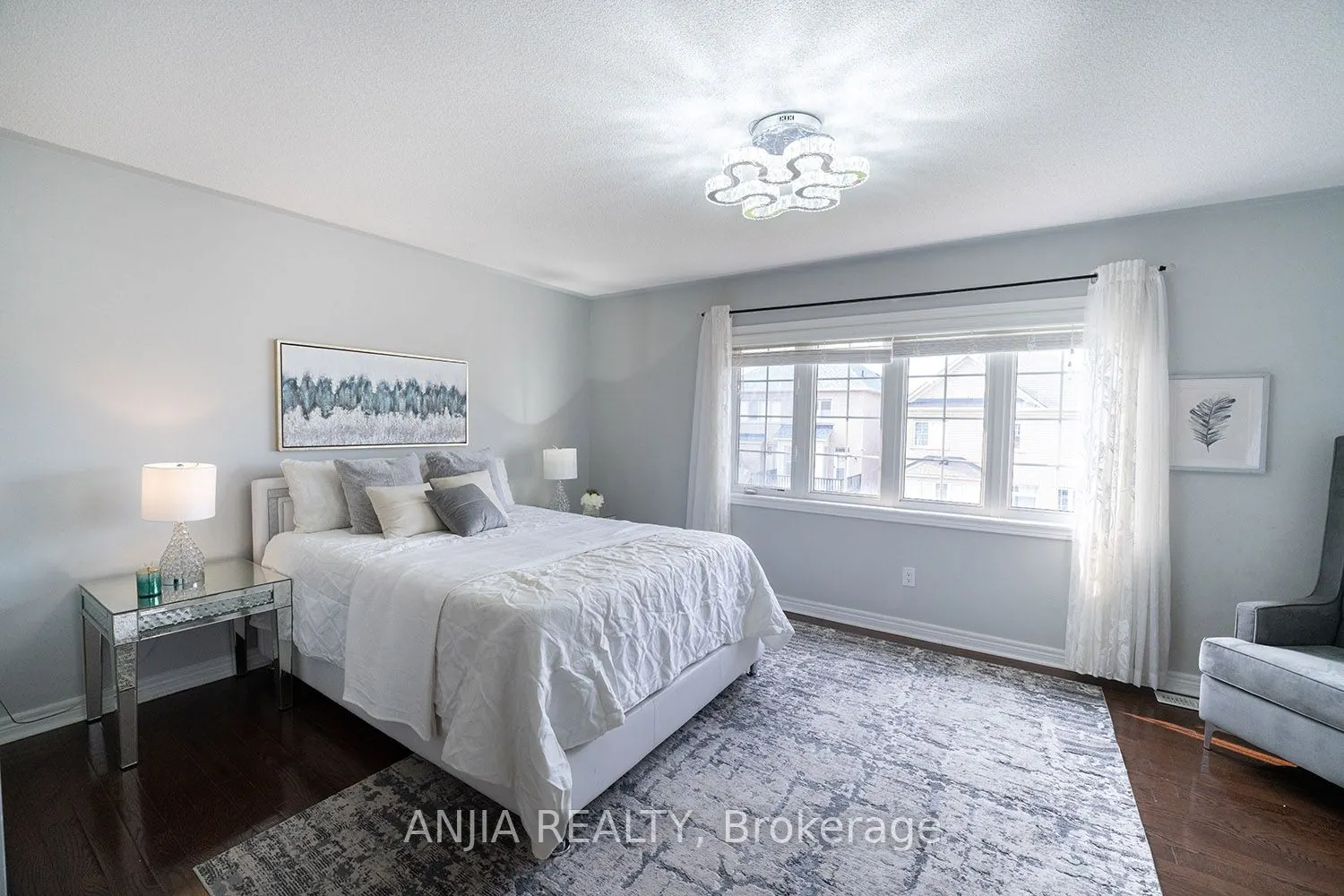 68 Lucida Court