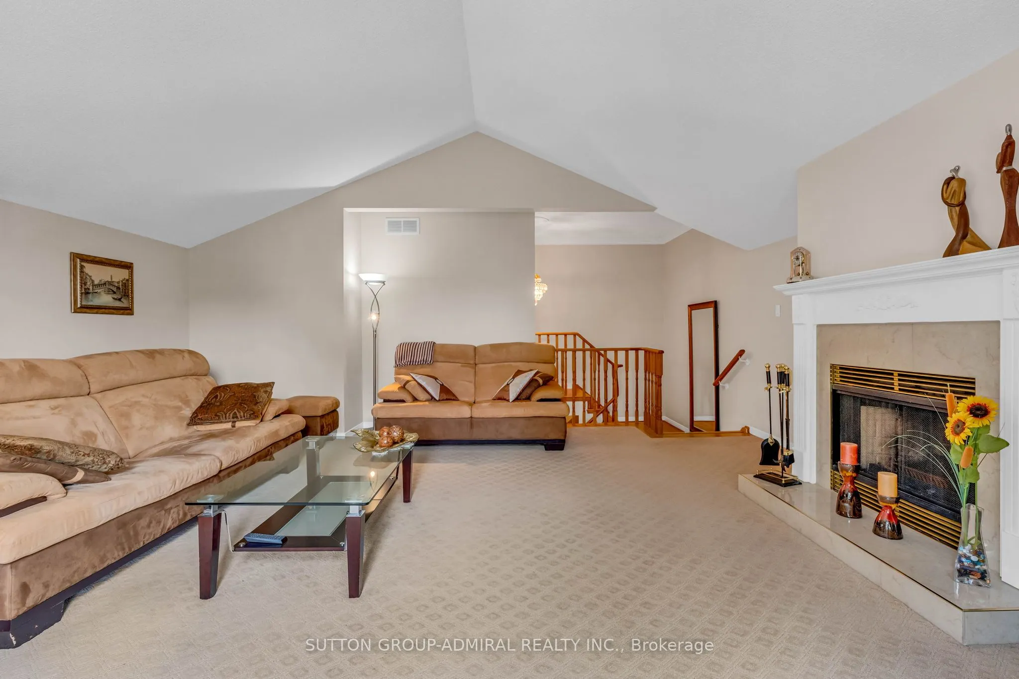 44 Brownridge Drive