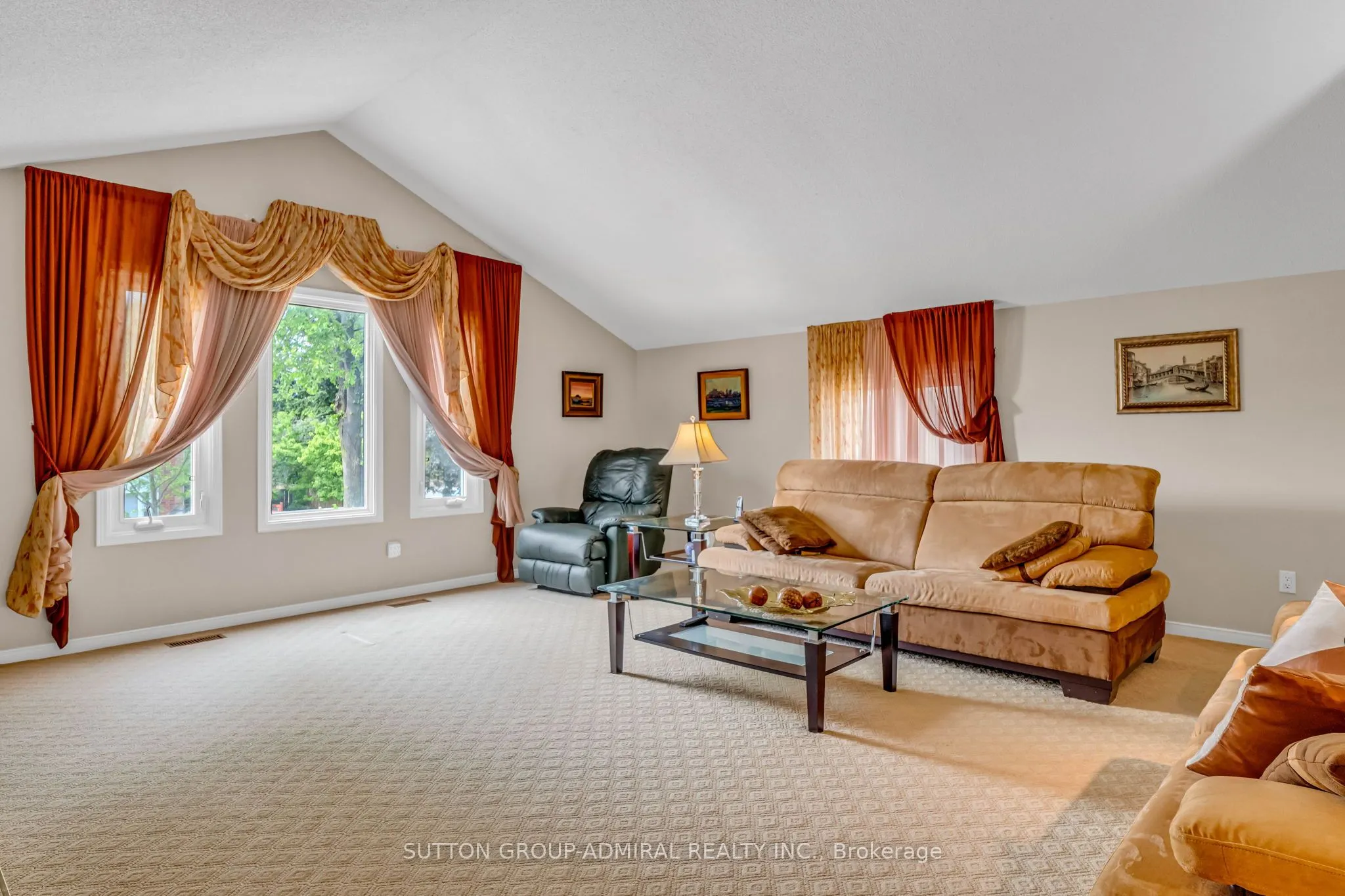 44 Brownridge Drive