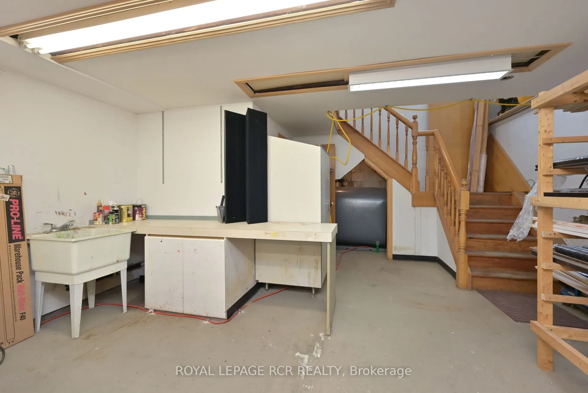47 Victoria Street W