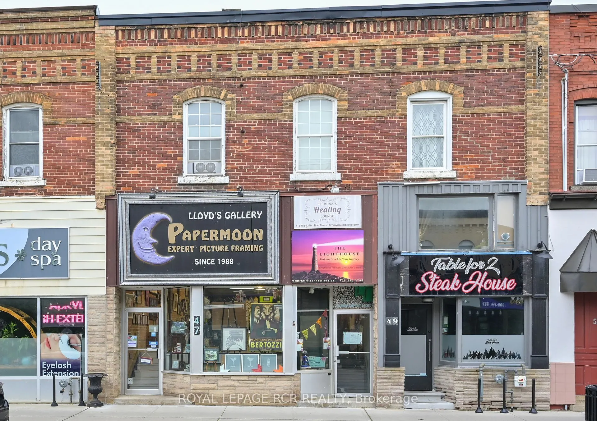 47 Victoria Street W