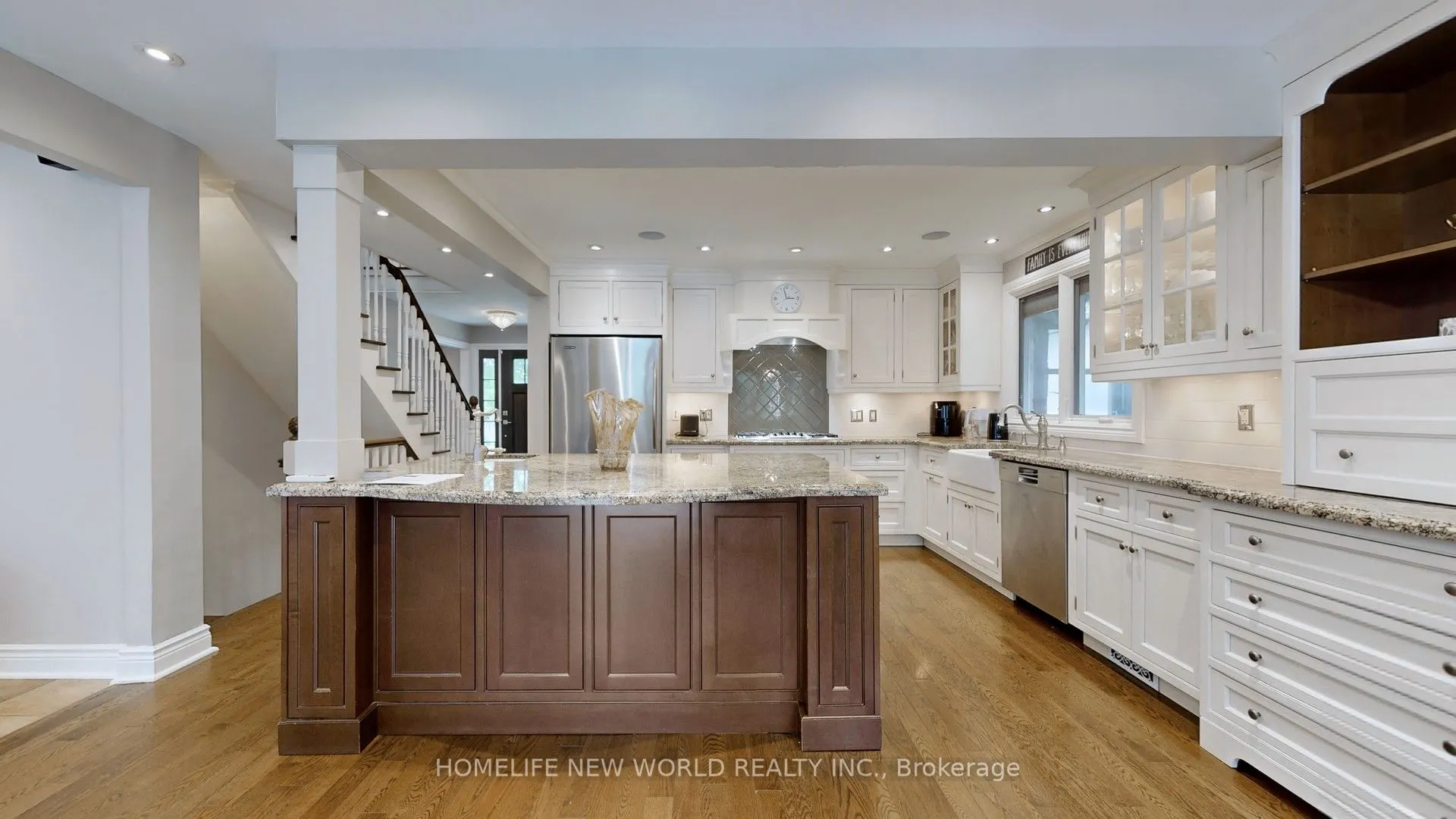 33 Beatty Crescent