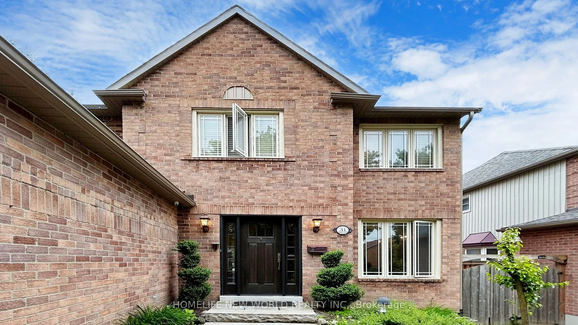 33 Beatty Crescent