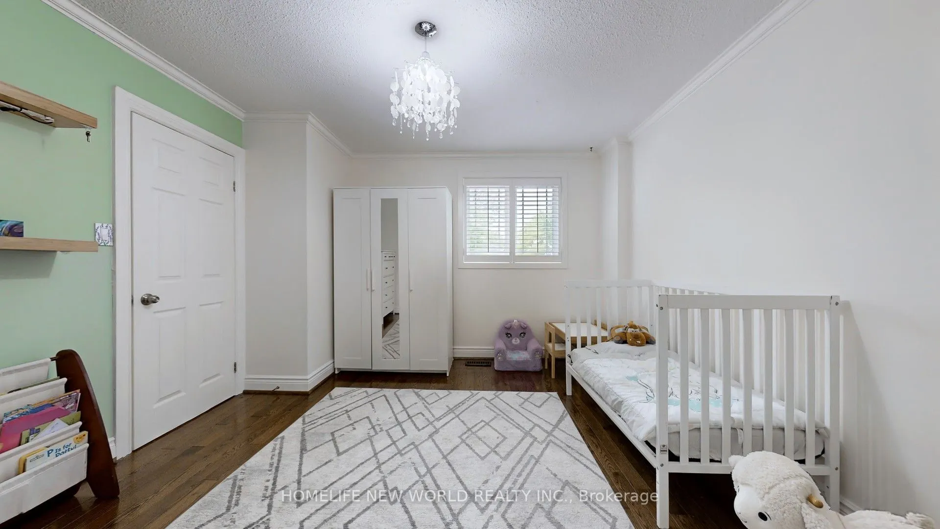 33 Beatty Crescent